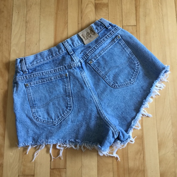 Vintage Pants - Vintage High Waist Light Wash Cheeky Shorts